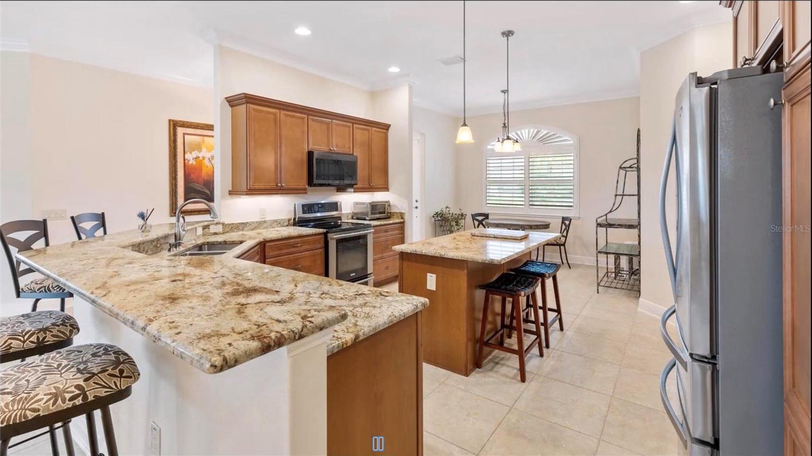 Image 5 of 19 For 871 Iron Oak Way