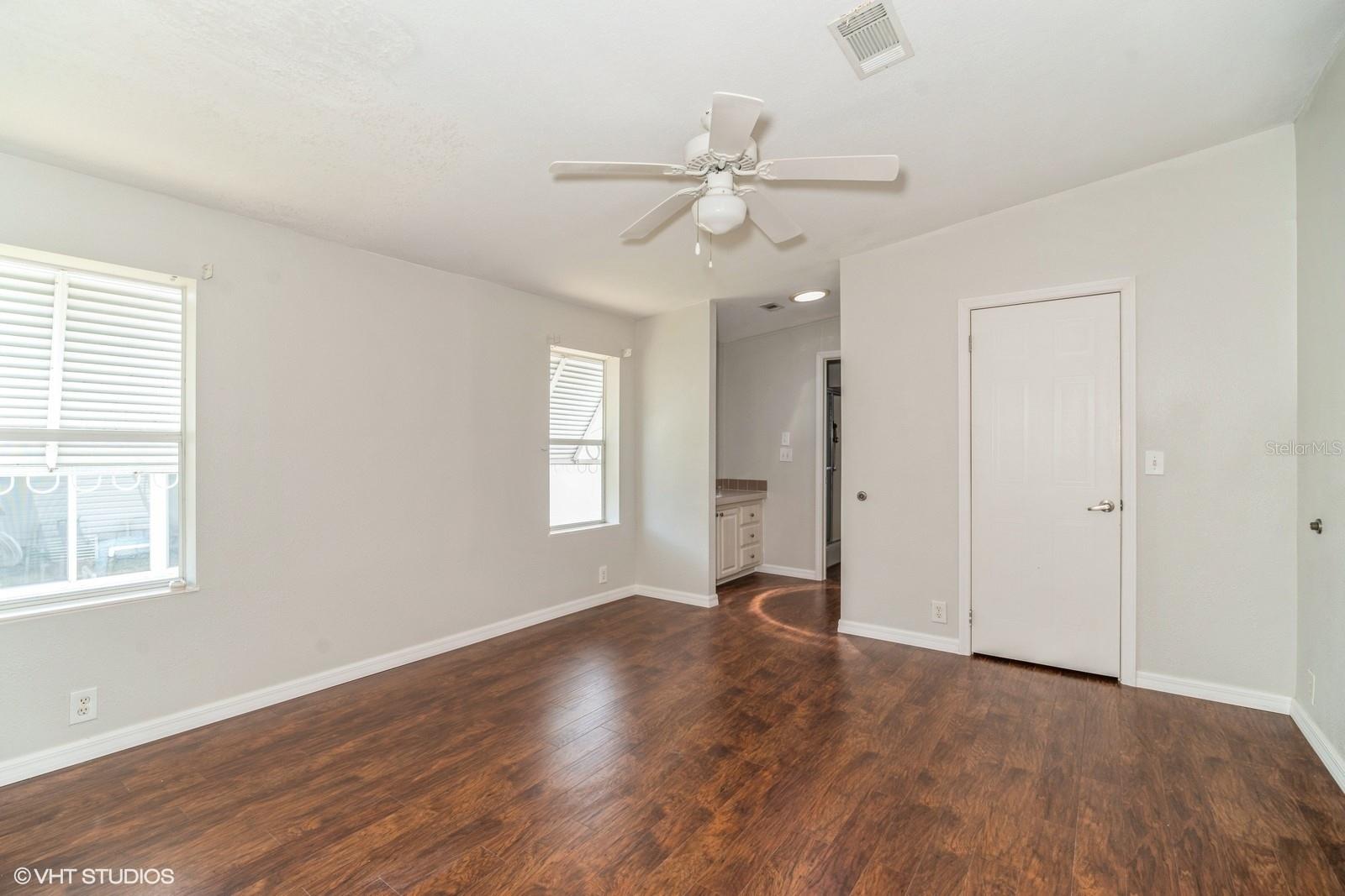 Image 14 of 32 For 2496 Longpine Lane