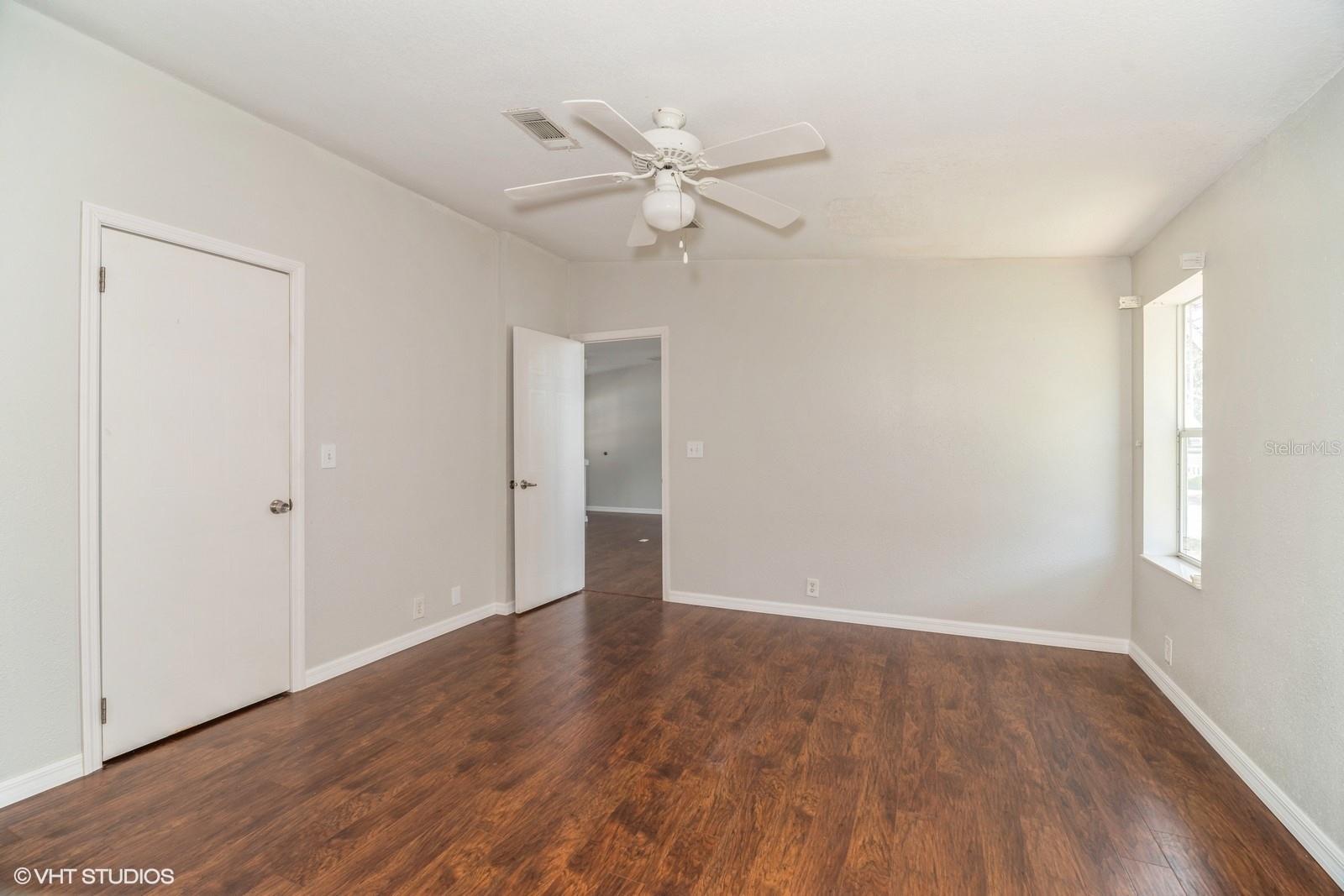 Image 15 of 32 For 2496 Longpine Lane