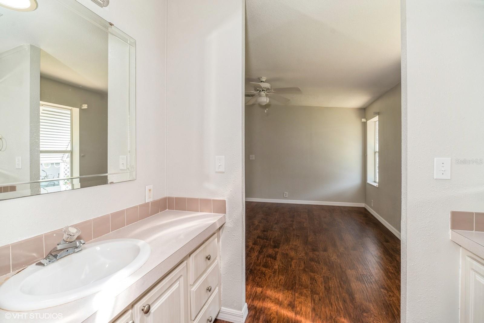 Image 18 of 32 For 2496 Longpine Lane