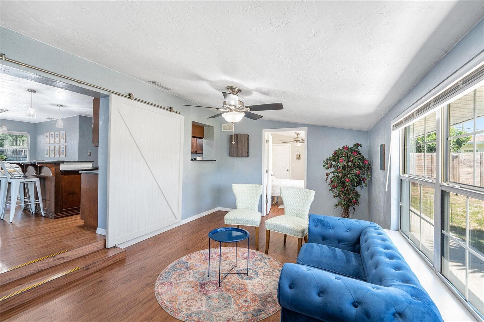 Image 11 of 28 For 6801 16th Street N