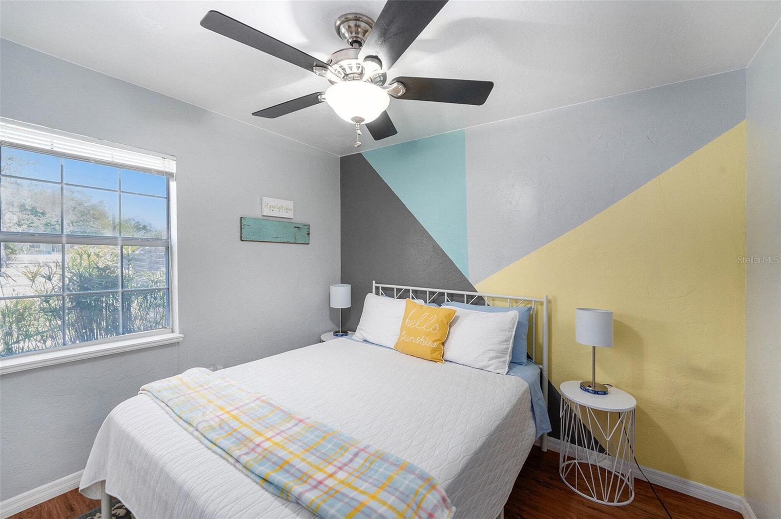 Image 21 of 28 For 6801 16th Street N