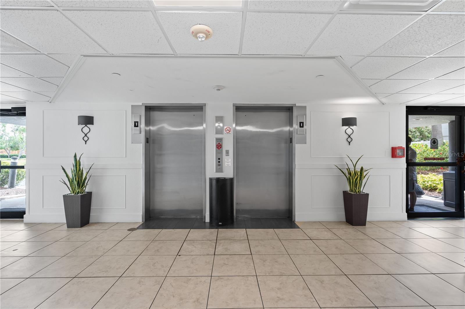 Image 4 of 25 For 6165 Carrier Drive 1304