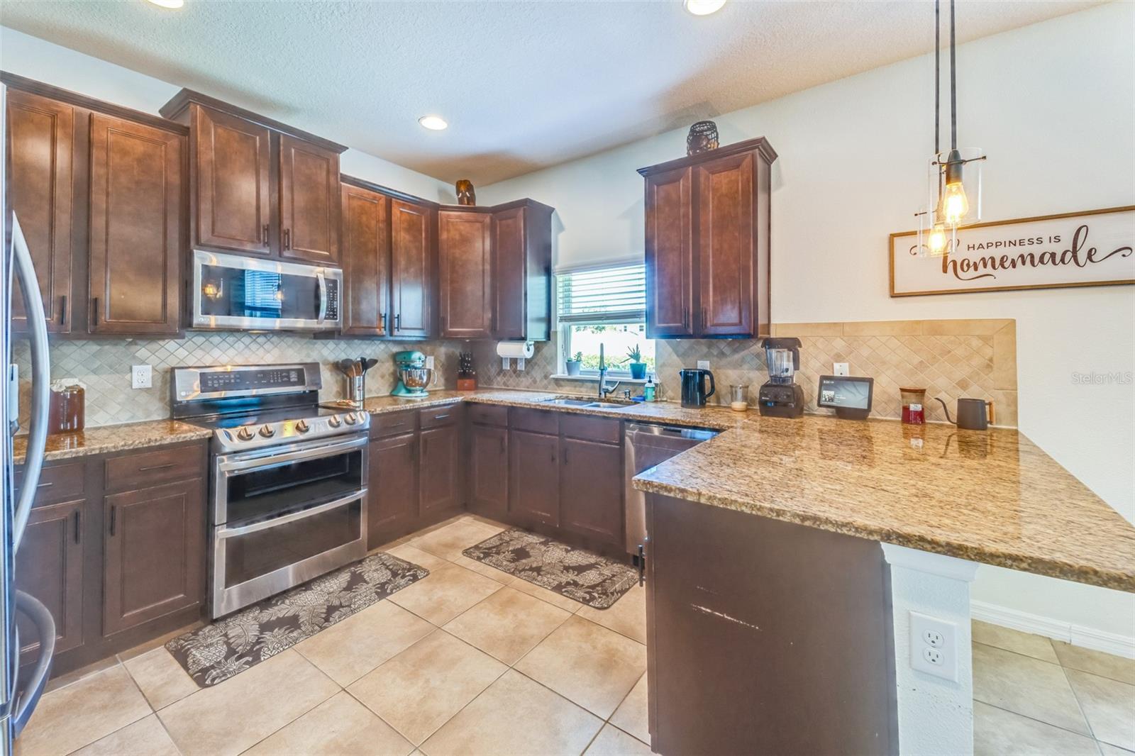 Image 4 of 35 For 5703 New Paris Way