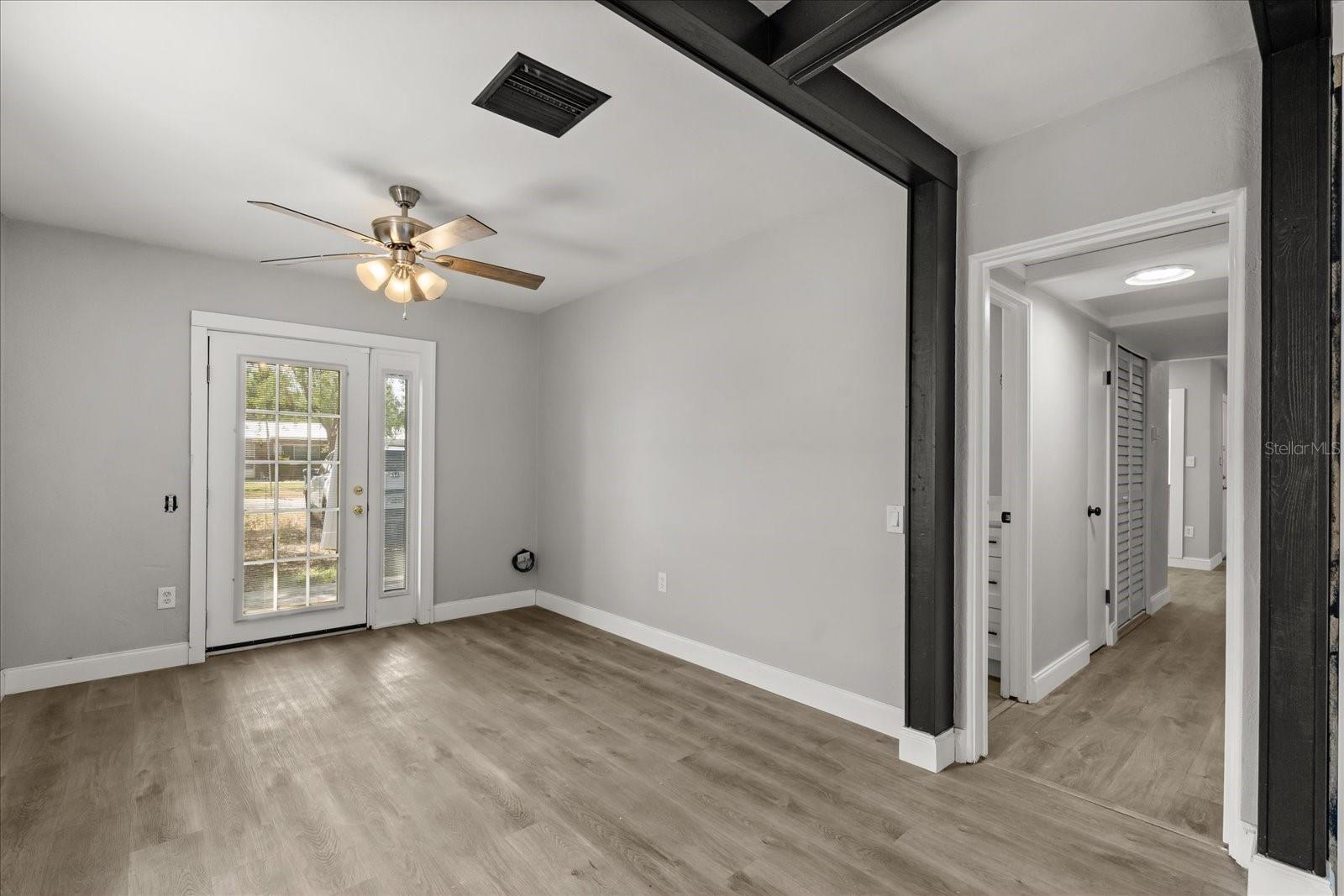 Image 25 of 43 For 2014 10th Street Nw