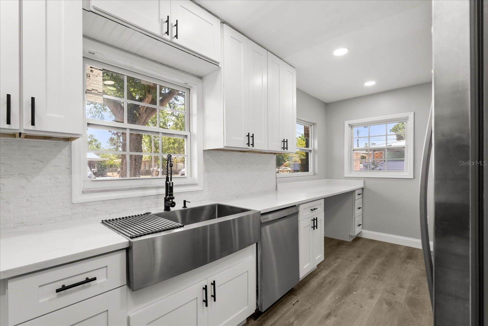 Image 3 of 43 For 2014 10th Street Nw
