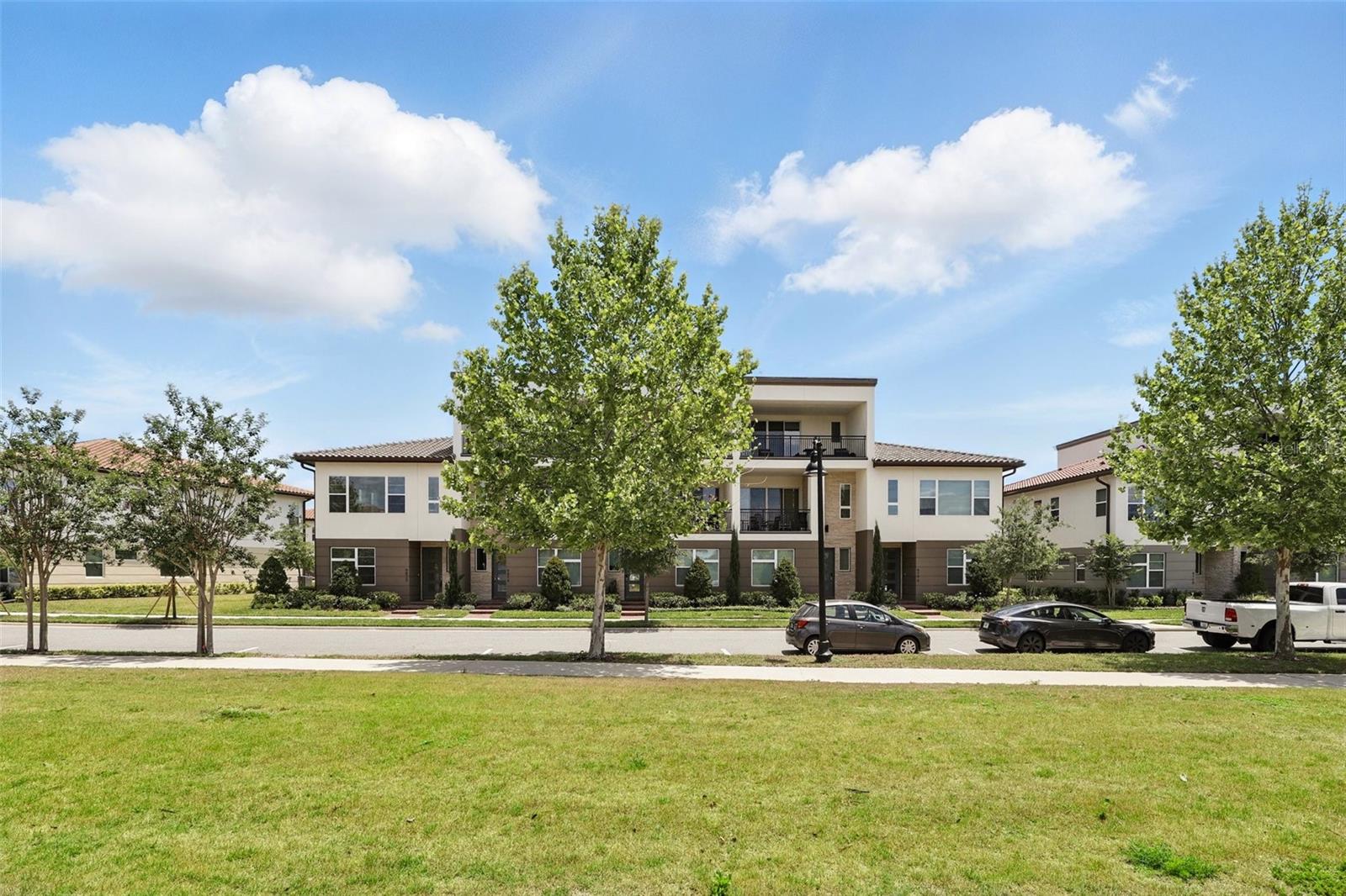 Image 2 of 41 For 9820 Bucklow Hill Drive
