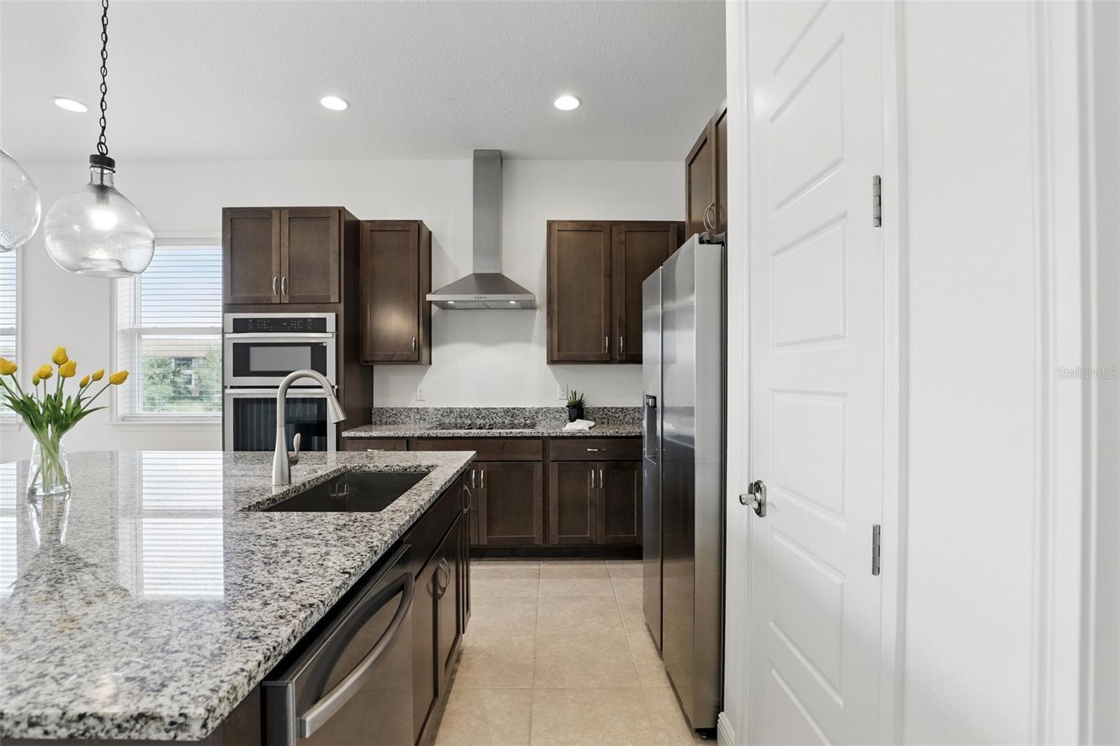 Image 7 of 41 For 9820 Bucklow Hill Drive