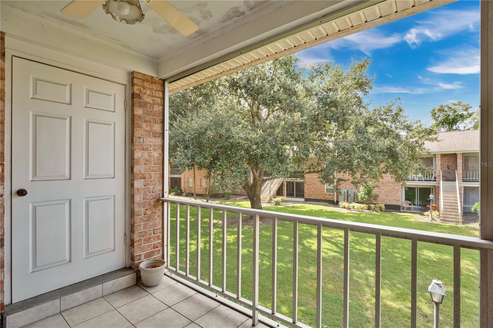 Image 21 of 22 For 4262 Lake Underhill Road 9c7