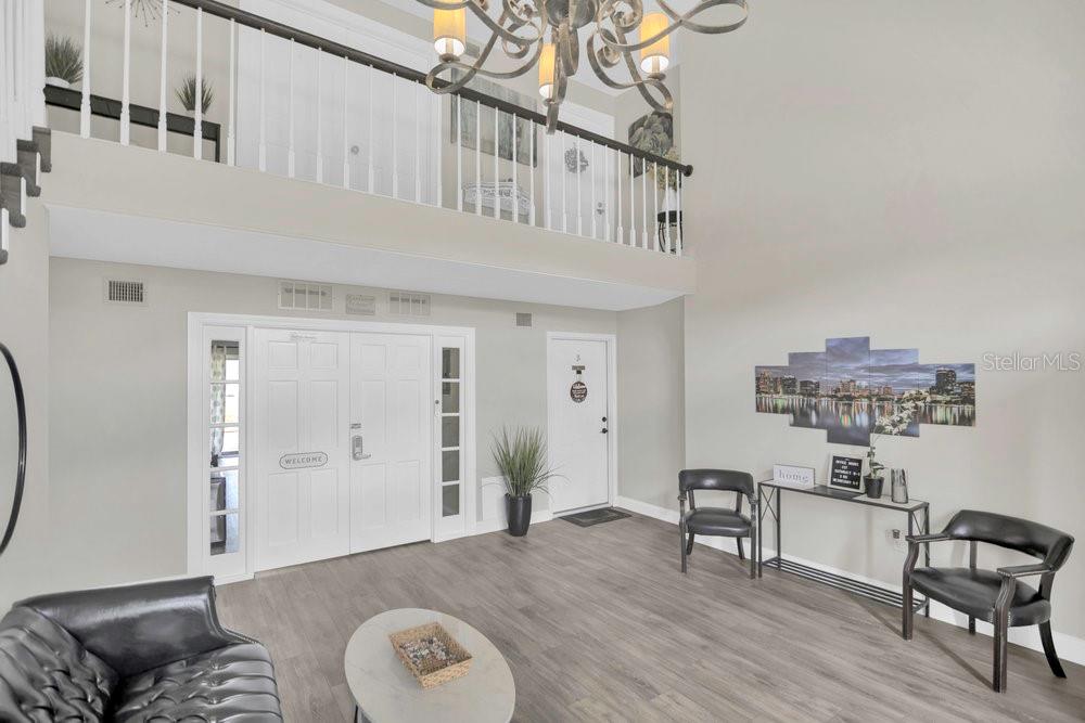 Image 3 of 20 For 4262 Lake Underhill Road 9c7