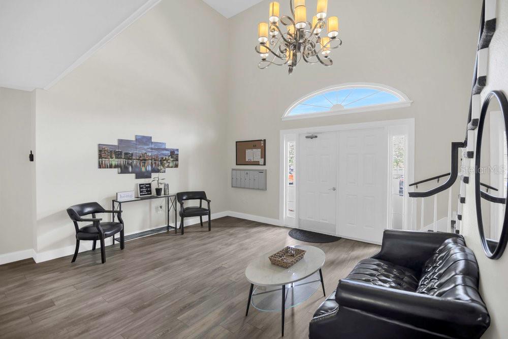 Image 4 of 20 For 4262 Lake Underhill Road 9c7