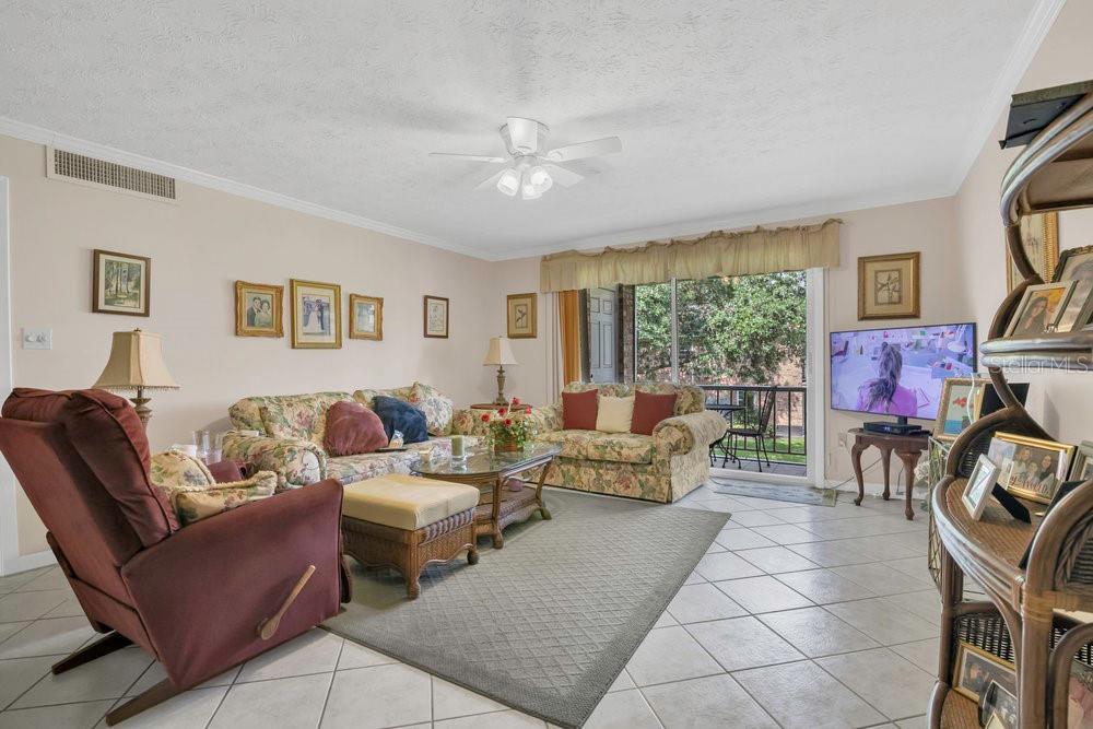 Image 5 of 20 For 4262 Lake Underhill Road 9c7