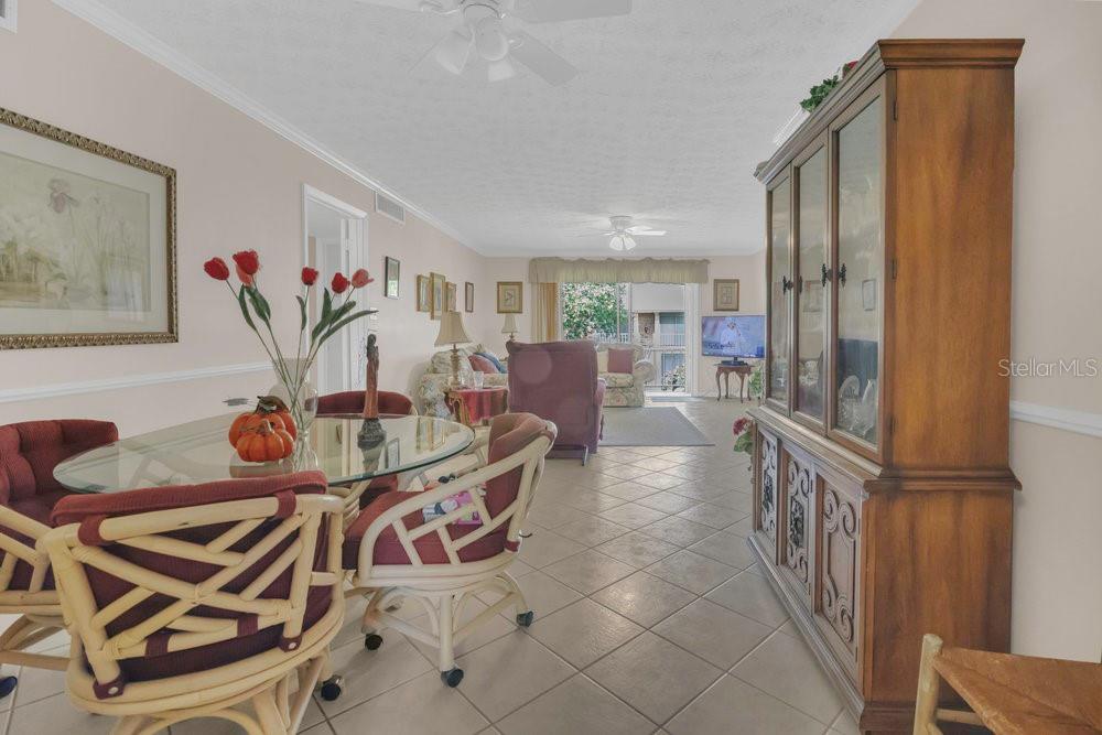 Image 7 of 20 For 4262 Lake Underhill Road 9c7