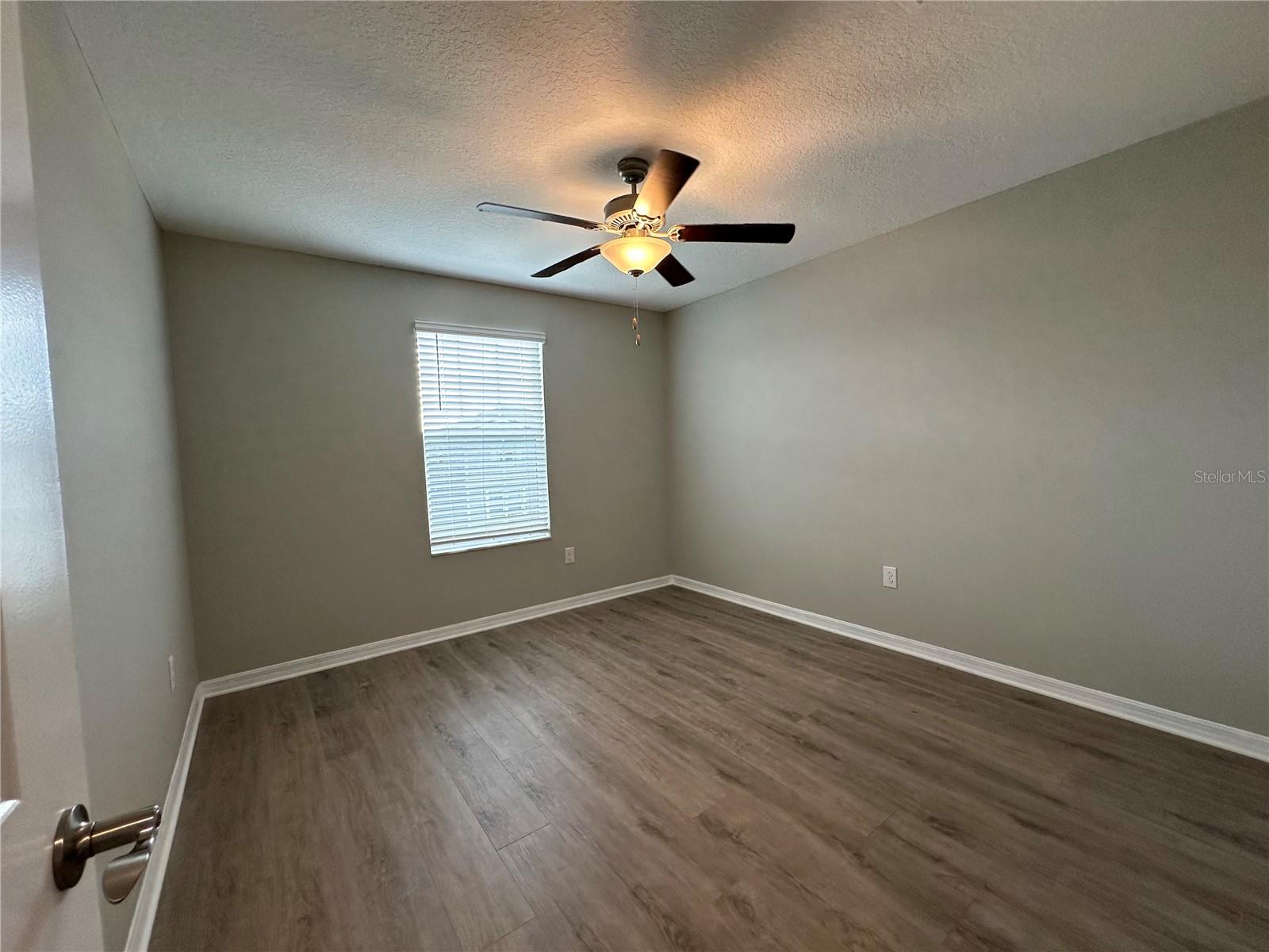 Image 15 of 15 For 13344 Great Plains Drive S