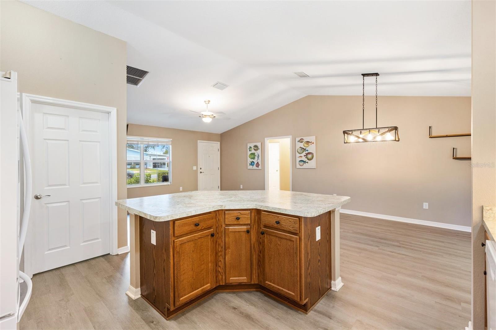 Image 10 of 28 For 428 Tarrson Boulevard
