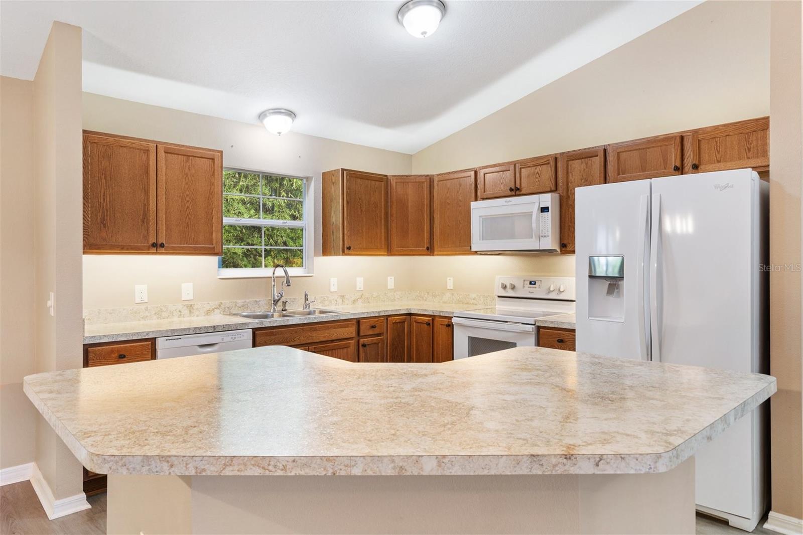 Image 8 of 28 For 428 Tarrson Boulevard