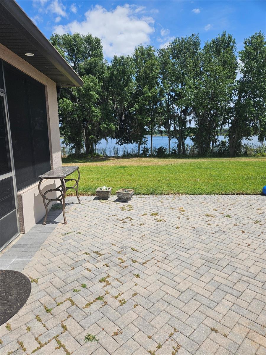 Image 11 of 19 For 389 Nolane Lane