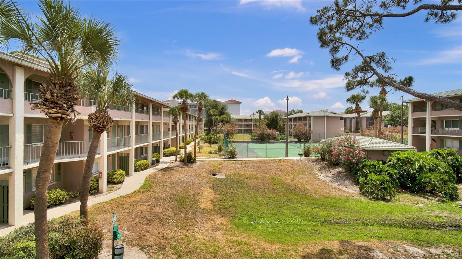 Image 25 of 25 For 115 Oyster Bay Circle 260
