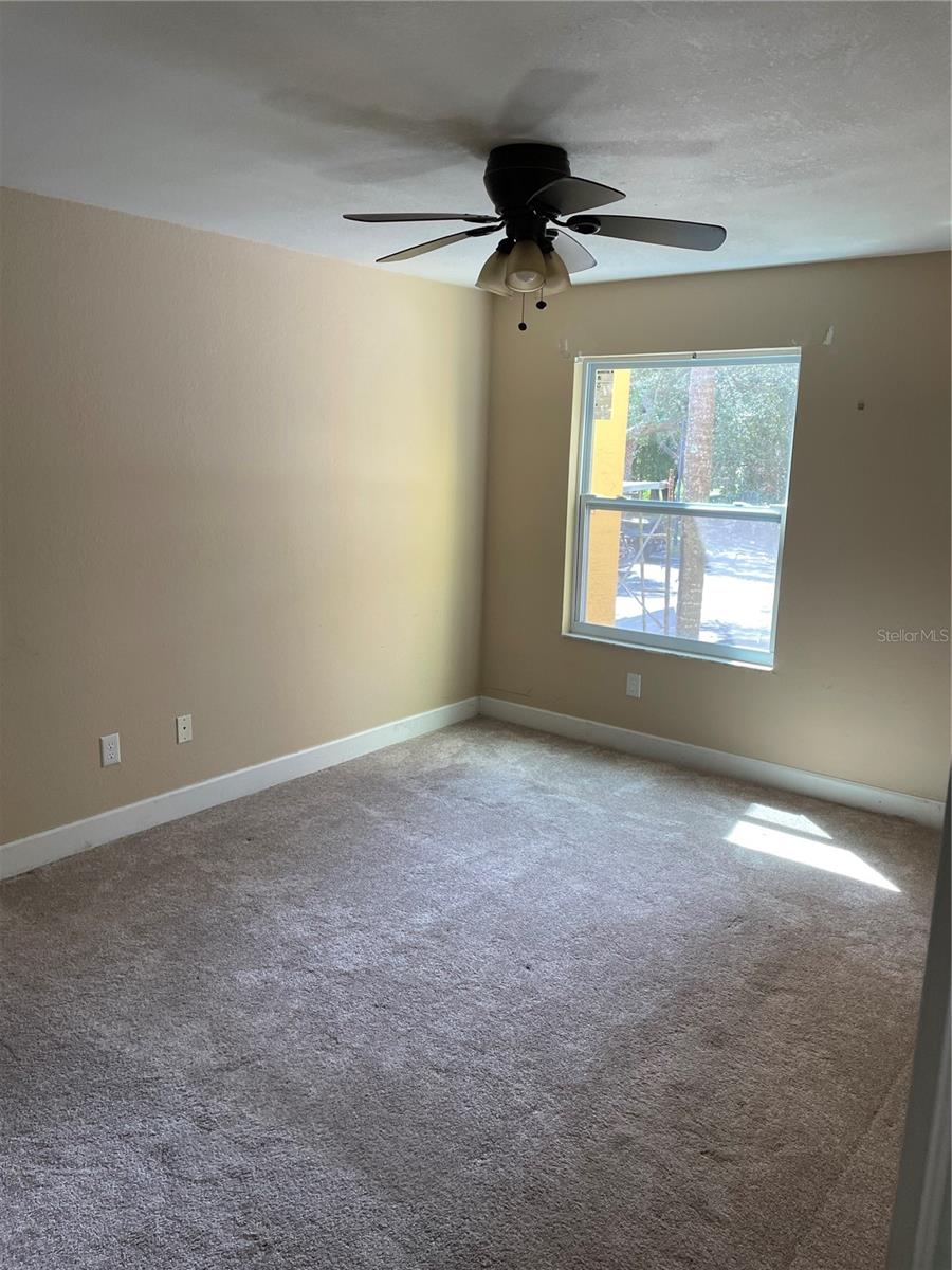 Image 17 of 18 For 4512 Commander Drive 1725