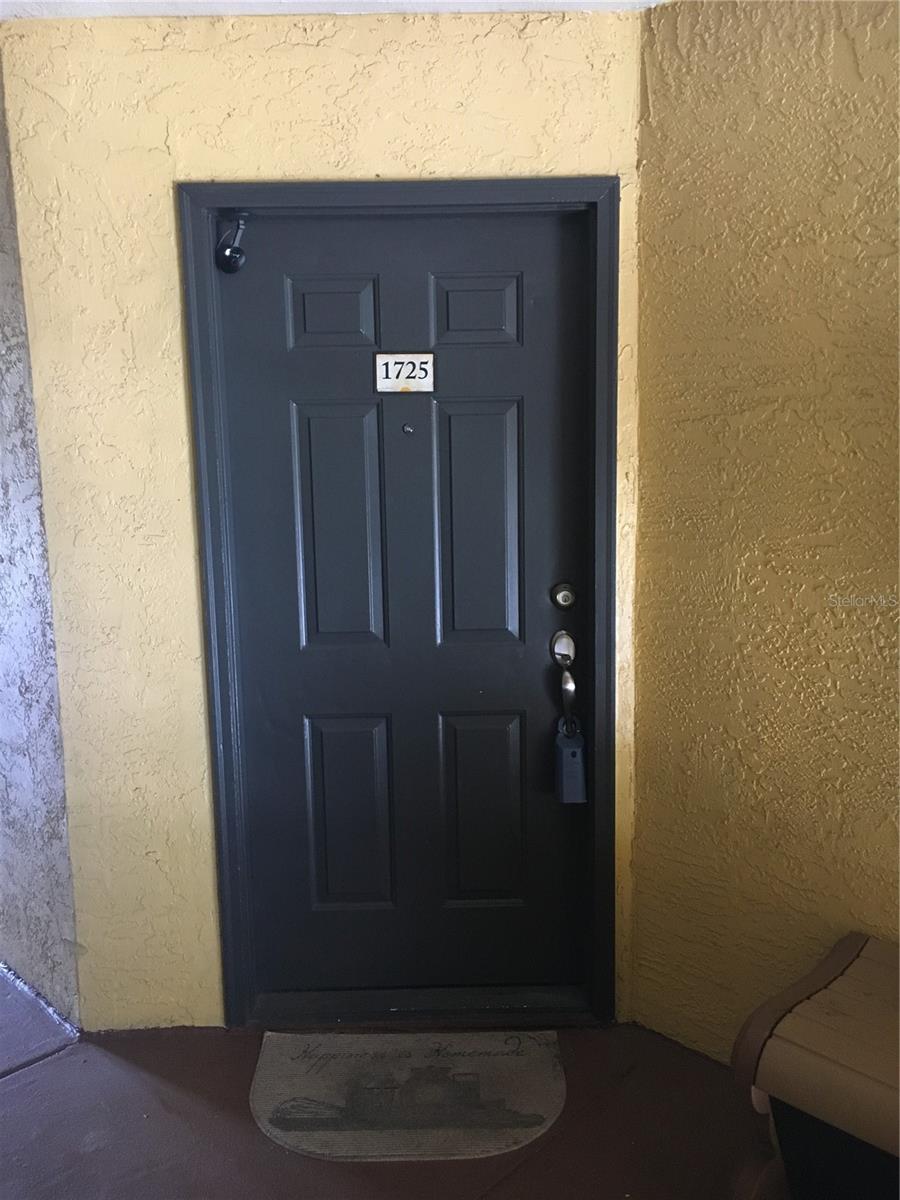 Image 4 of 18 For 4512 Commander Drive 1725