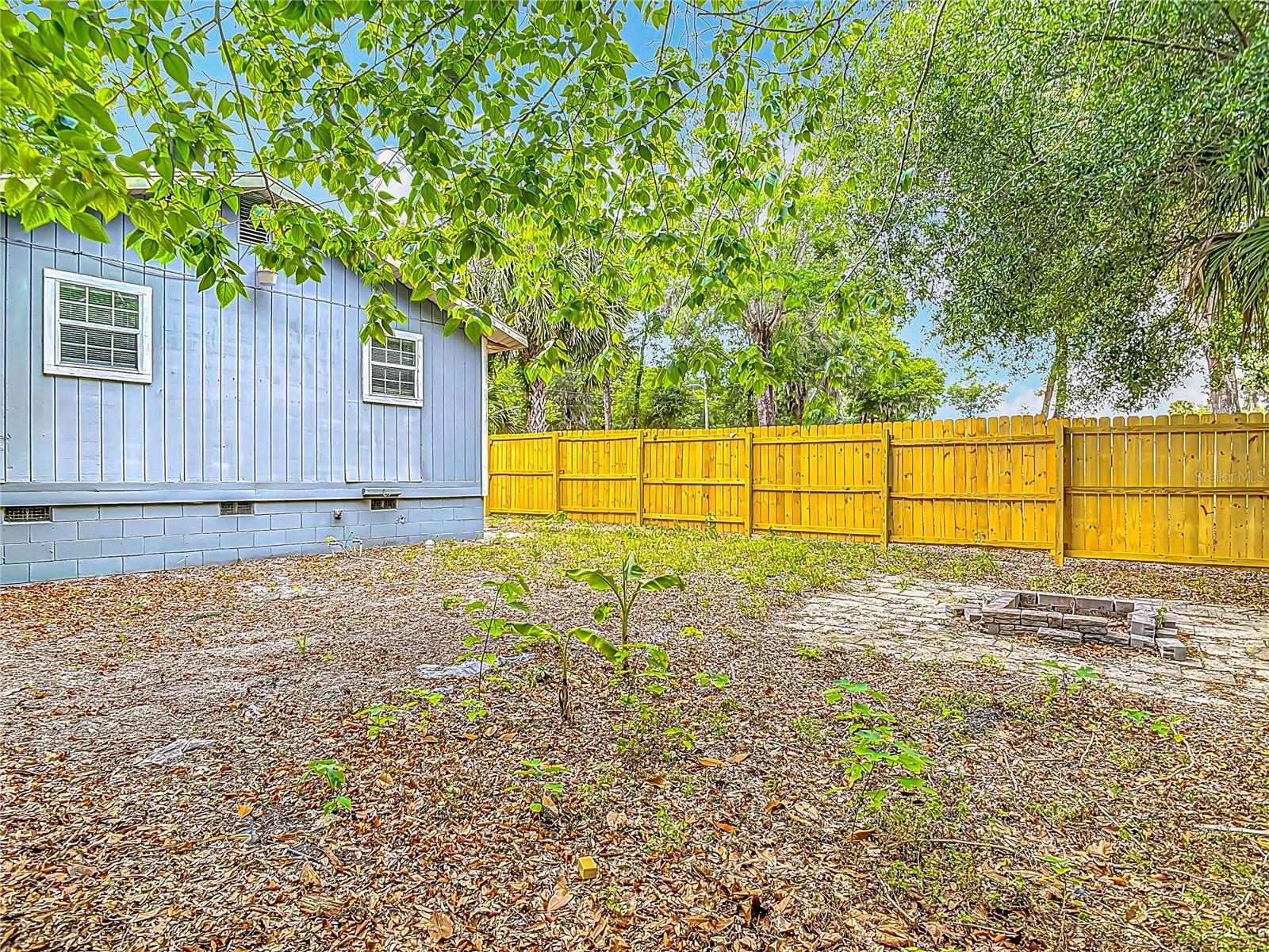 Image 28 of 32 For 499 Beresford Road