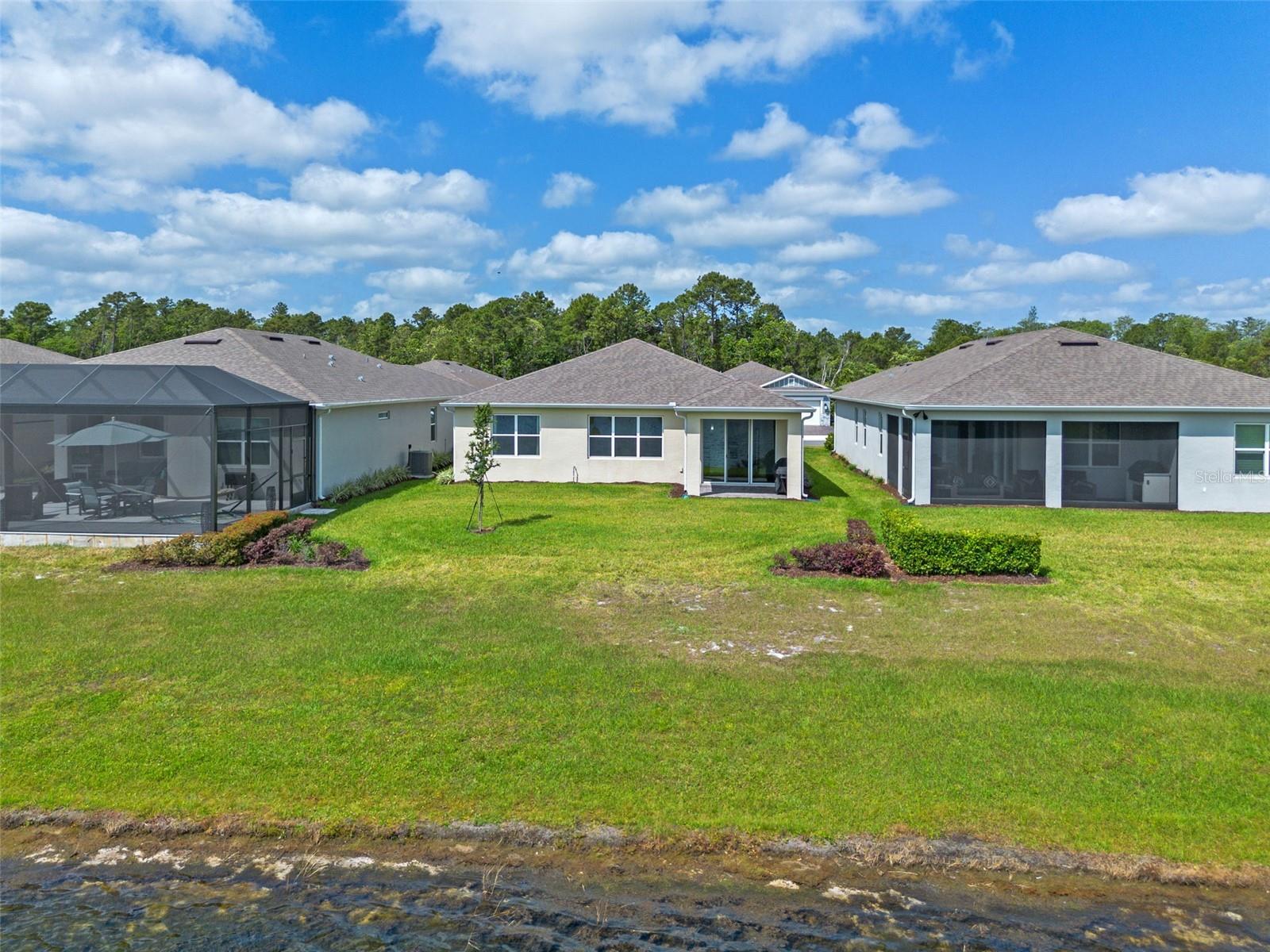 Image 27 of 42 For 6121 Blue Pond Way