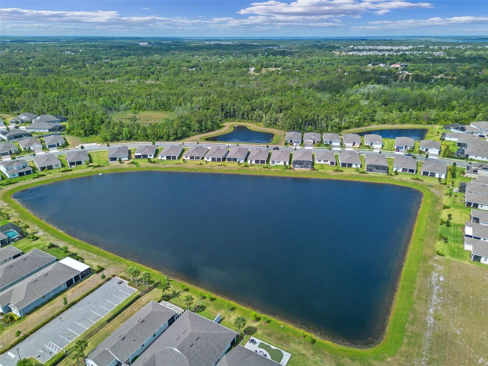 Image 28 of 42 For 6121 Blue Pond Way