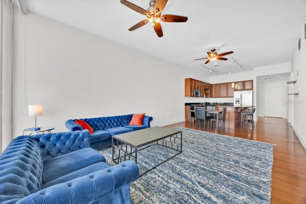 Image 14 of 34 For 150 Robinson Street 2408