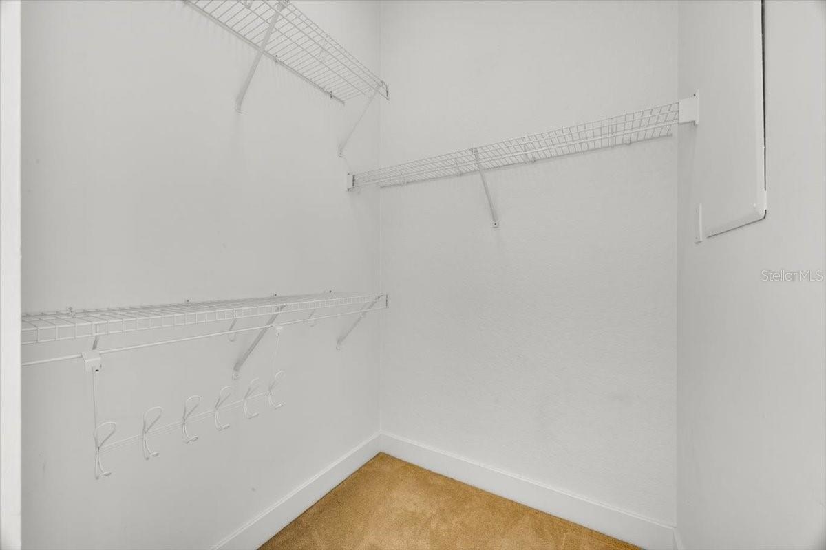 Image 18 of 34 For 150 Robinson Street 2408