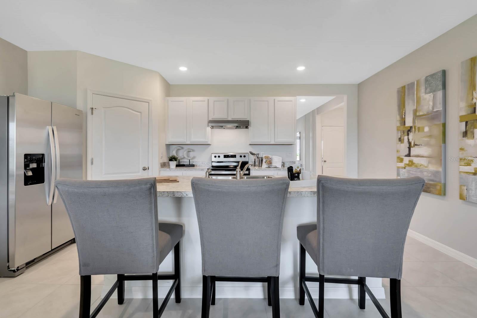 Image 15 of 33 For 203 Taylor Groves Drive