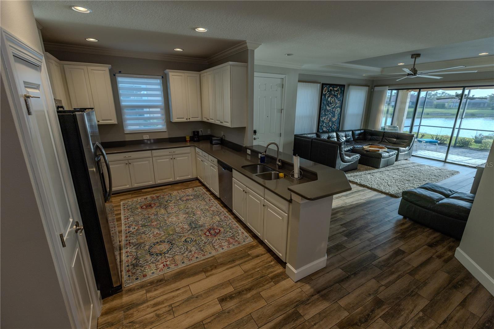 Image 7 of 35 For 8251 Varenna Drive