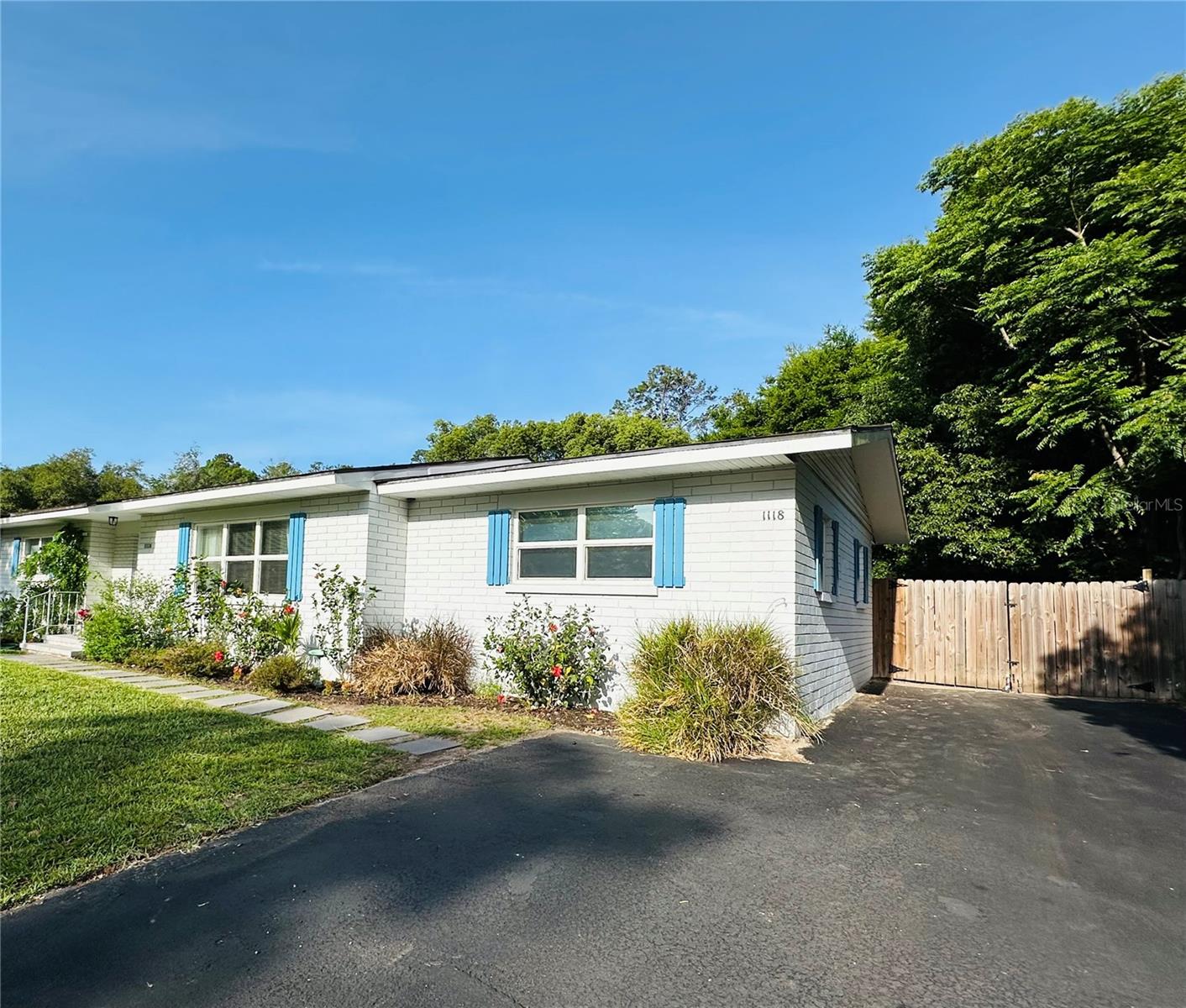 Image 4 of 40 For 1118 17th Avenue