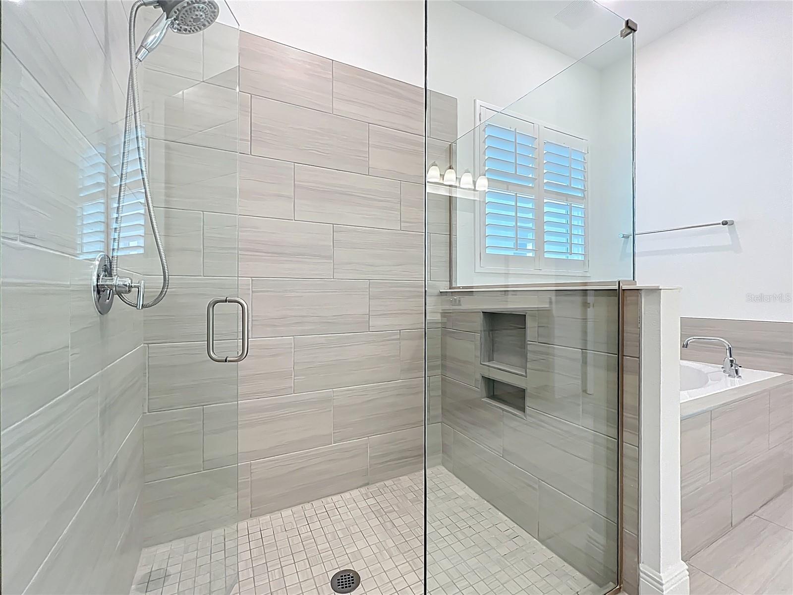 Image 35 of 66 For 7398 Alpine Butterfly Ln