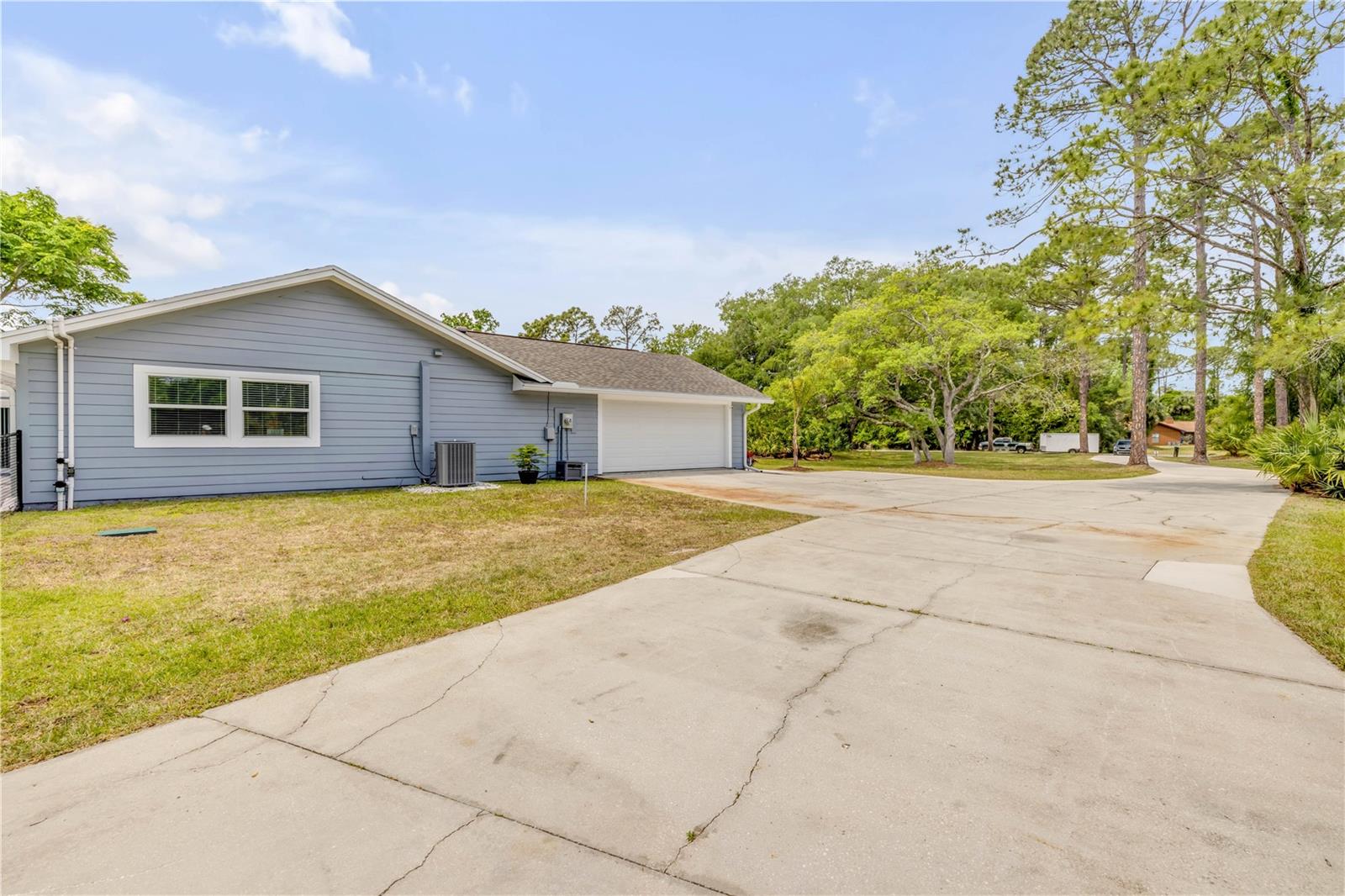 Image 18 of 85 For 106 Pine Tree Drive