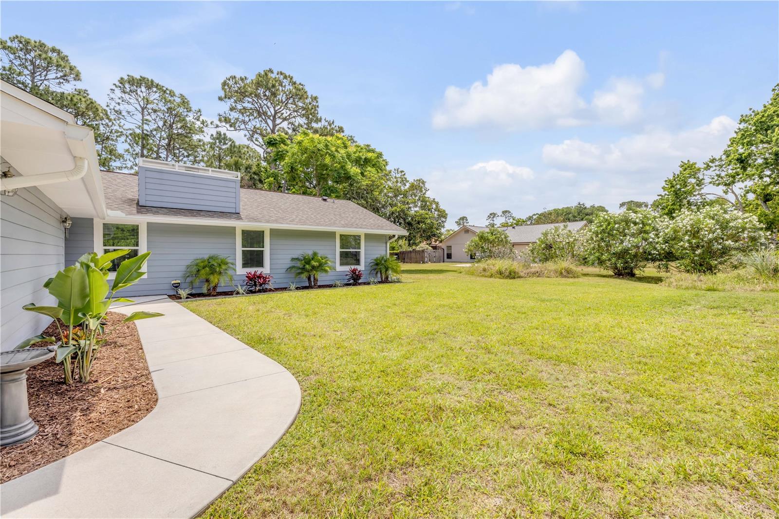 Image 4 of 85 For 106 Pine Tree Drive