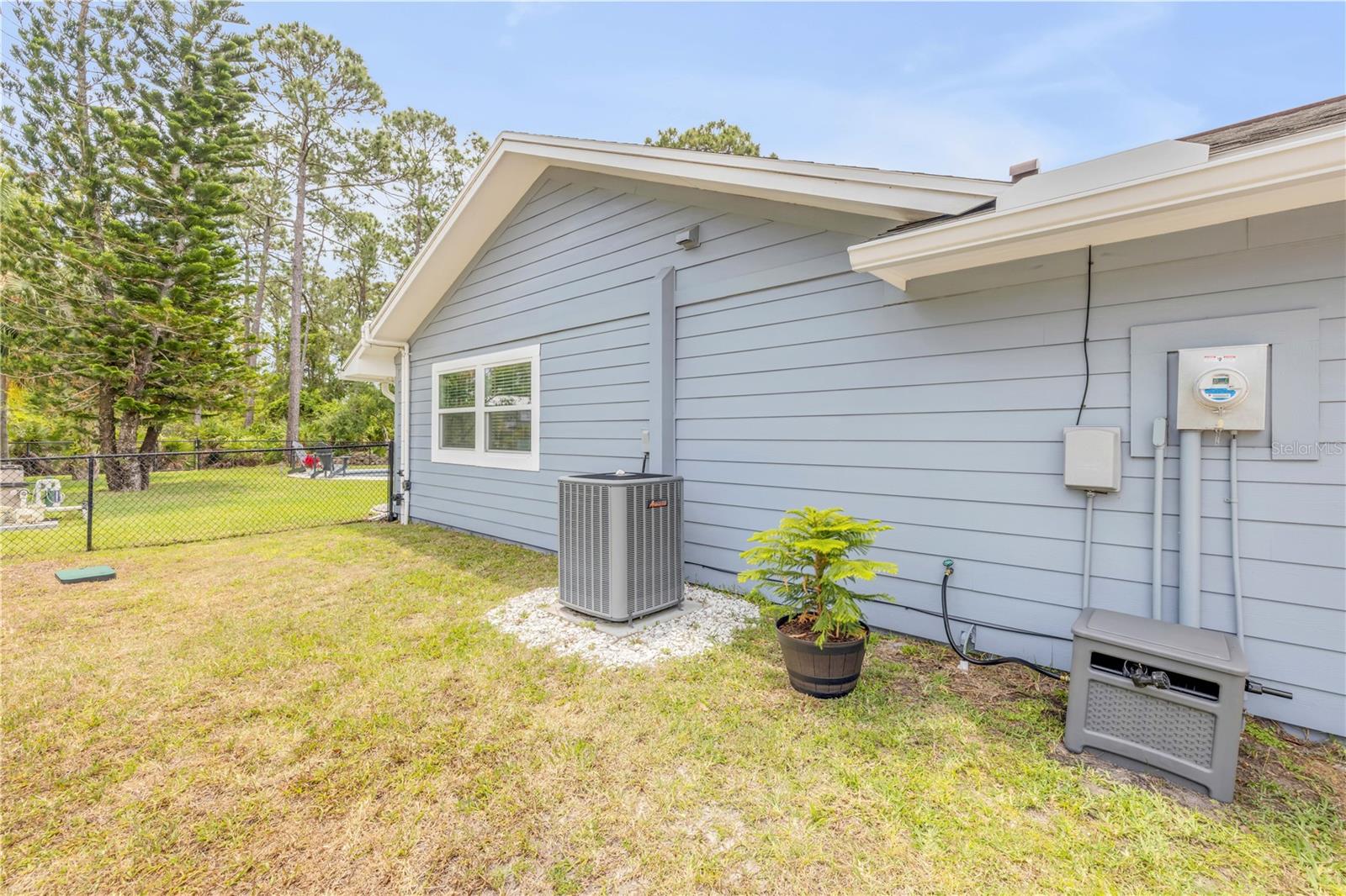 Image 60 of 85 For 106 Pine Tree Drive