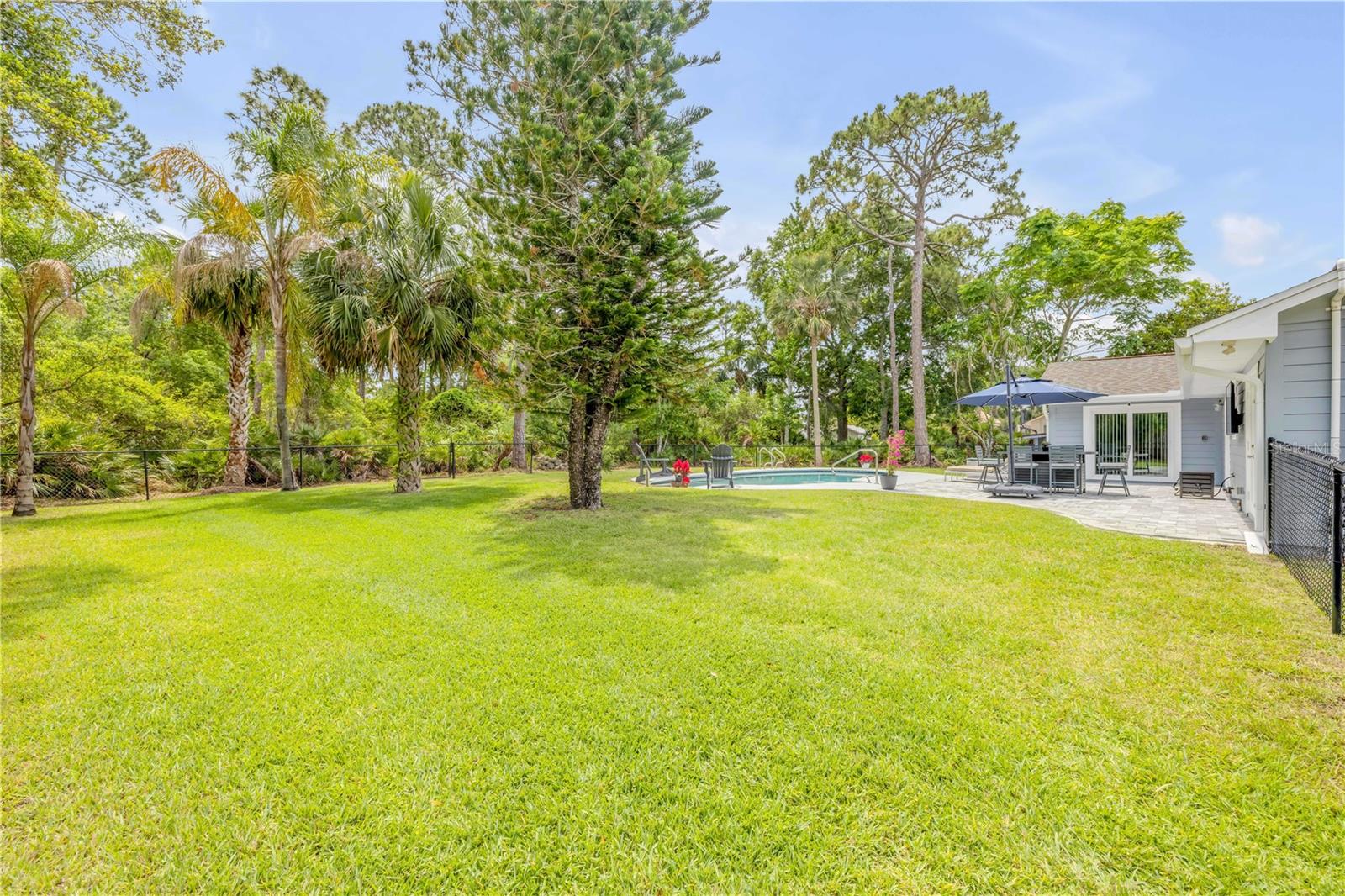 Image 62 of 85 For 106 Pine Tree Drive