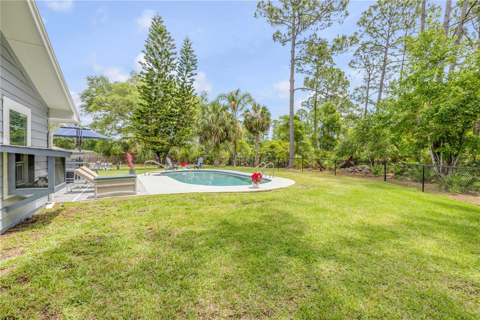 Image 63 of 85 For 106 Pine Tree Drive