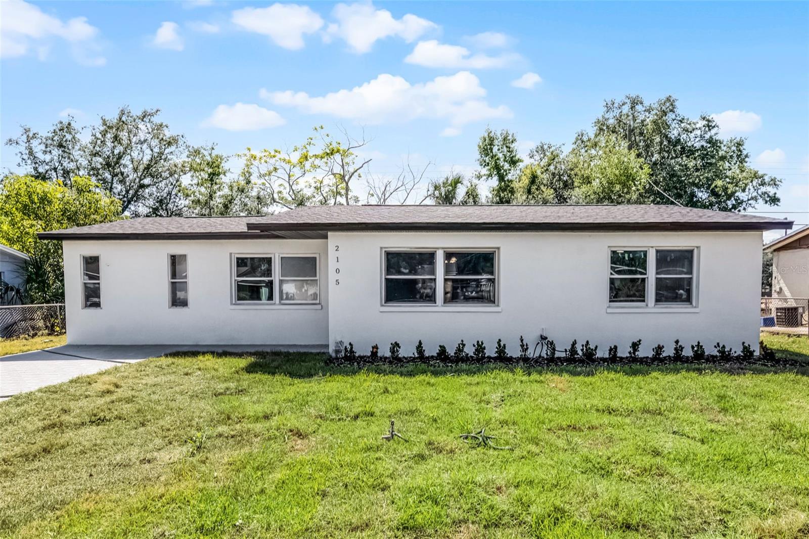 Image 2 of 36 For 2105 9th Street Ne