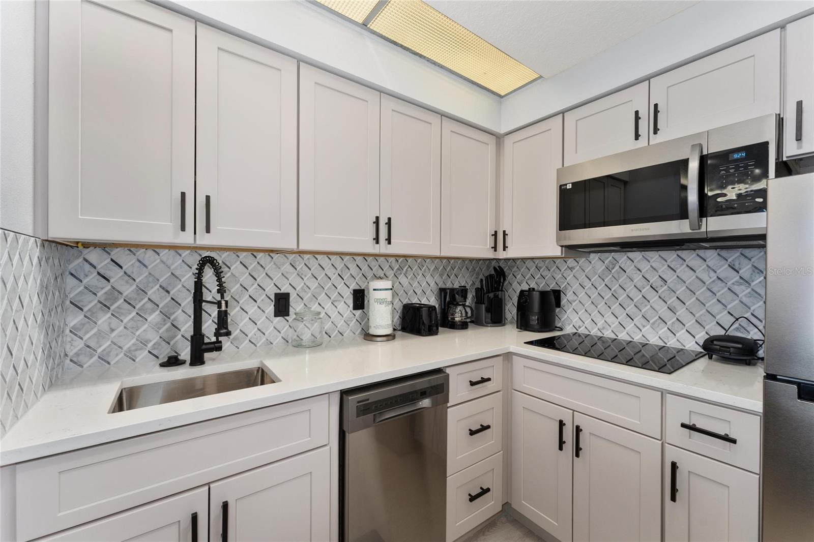 Image 2 of 28 For 7601 Canada Avenue 305