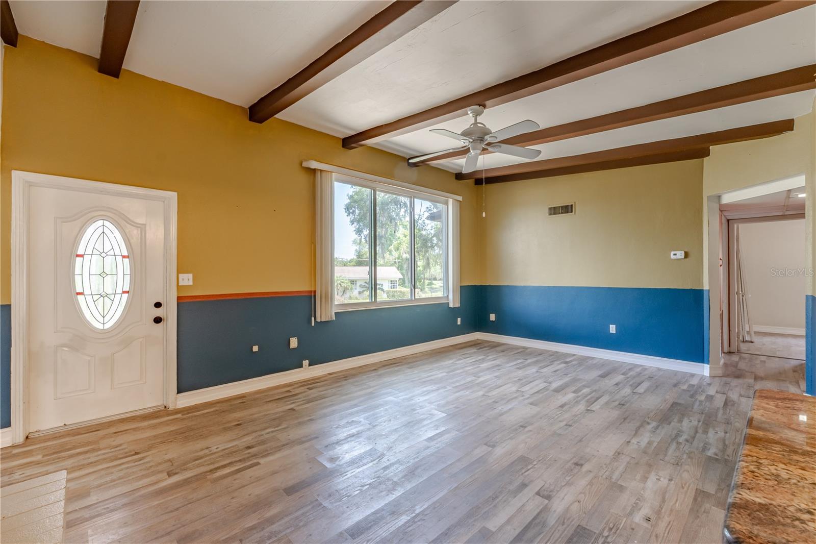 Image 9 of 31 For 1108 Gibson Street