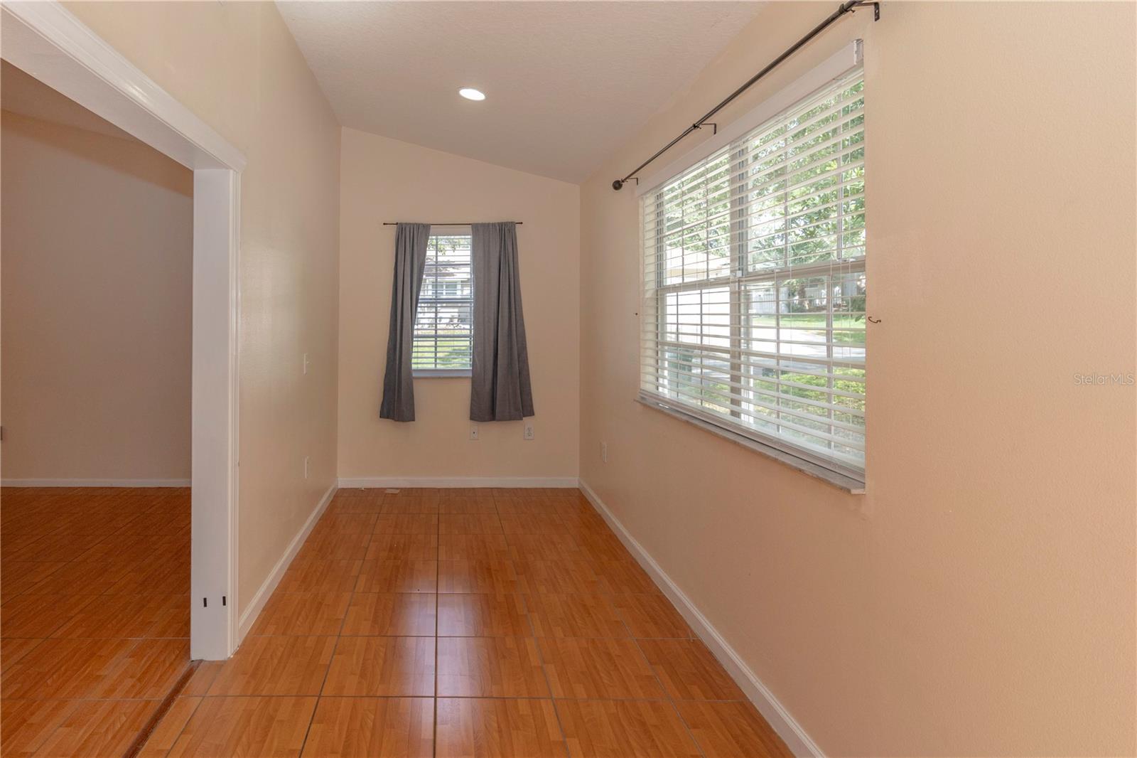Image 12 of 17 For 1360 Landry Circle