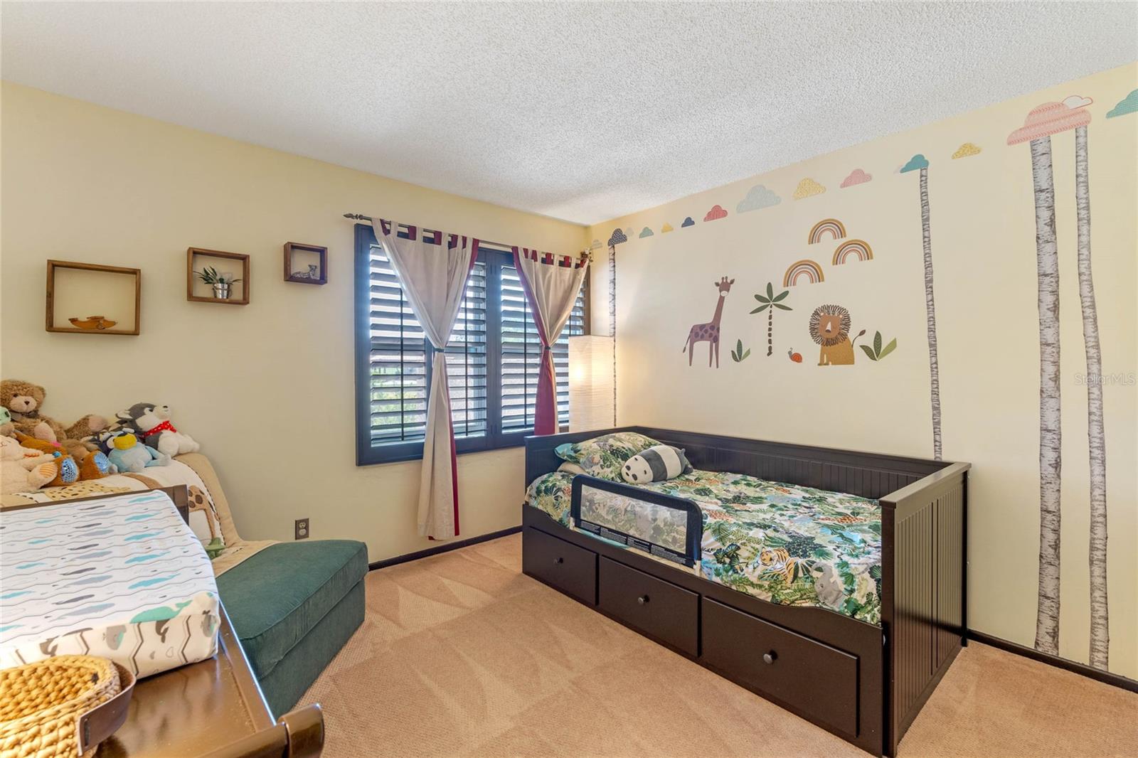 Image 24 of 40 For 6358 Parson Brown Drive