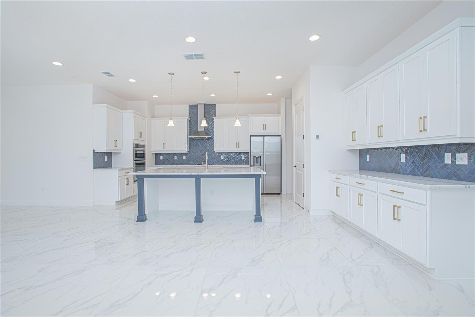Image 6 of 42 For 13803 Larkton Lane