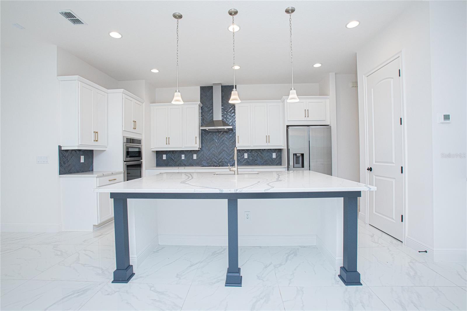 Image 7 of 42 For 13803 Larkton Lane