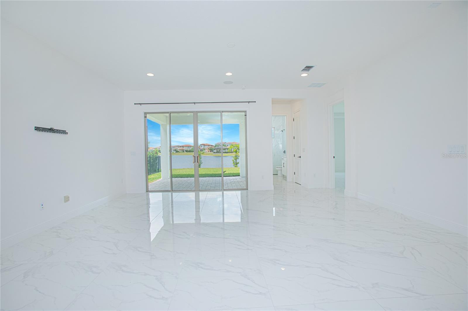 Image 8 of 42 For 13803 Larkton Lane