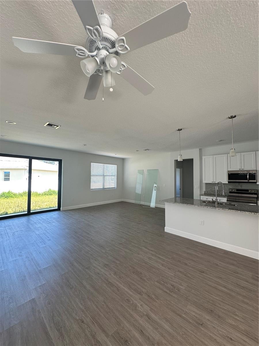 Image 6 of 10 For 961 Gulfport Road Se