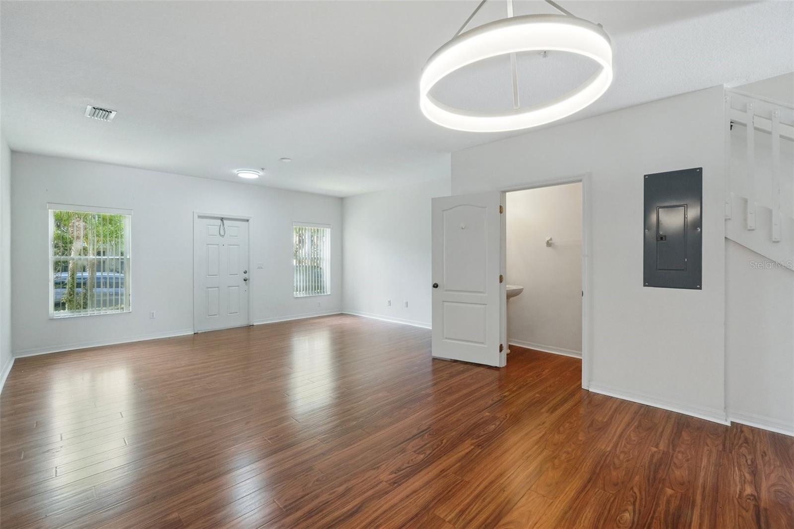 Image 13 of 40 For 13329 Harbor Shore Lane