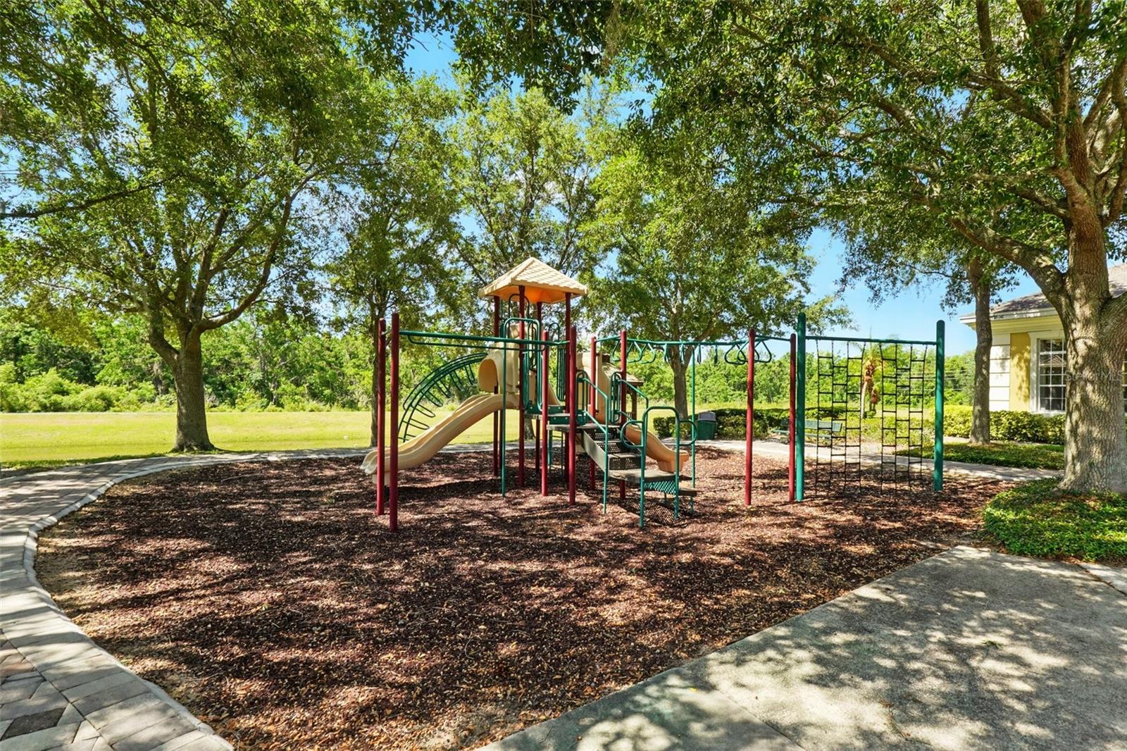 Image 33 of 40 For 13329 Harbor Shore Lane