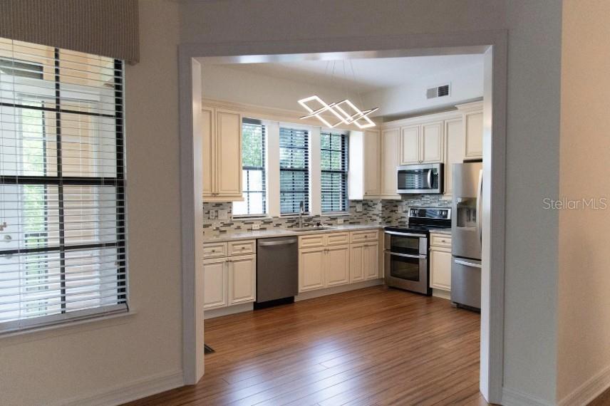 Image 7 of 15 For 501 Mirasol Circle 301